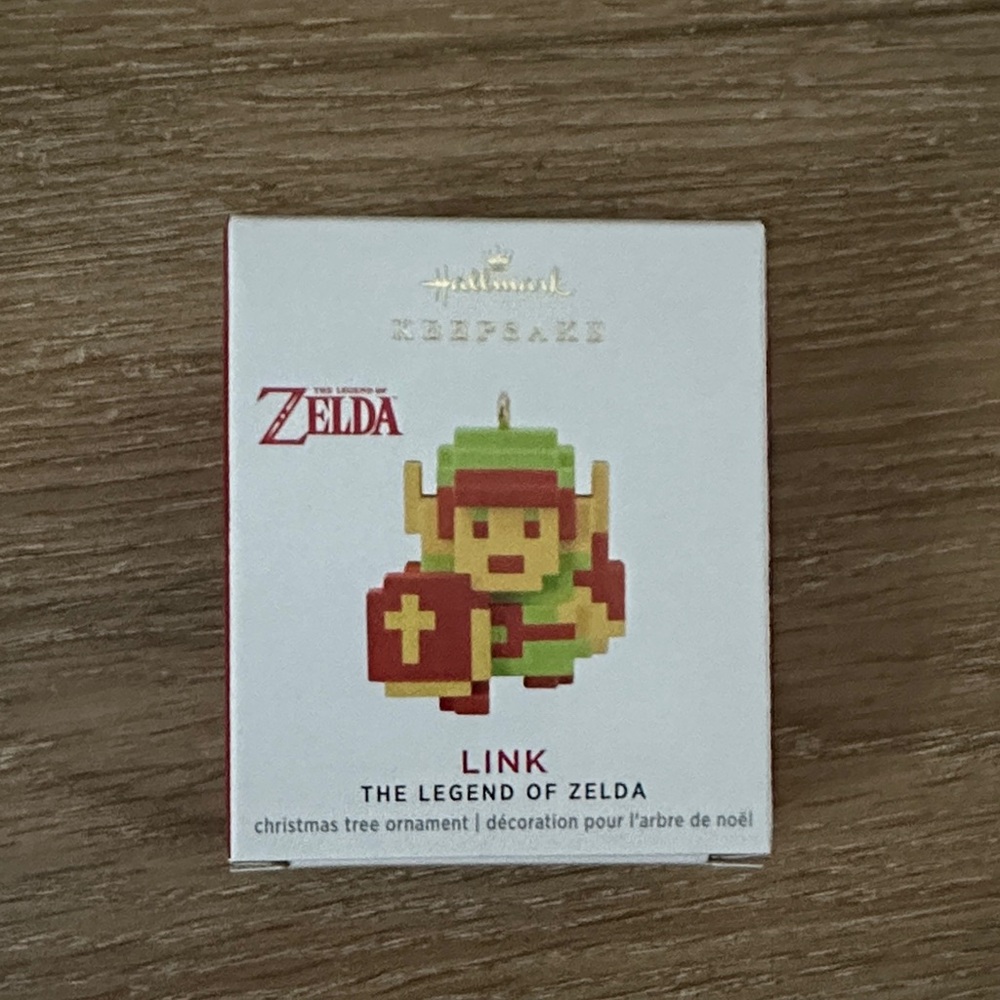 Hallmark Legend of Zelda Link Ornament - Green and Red